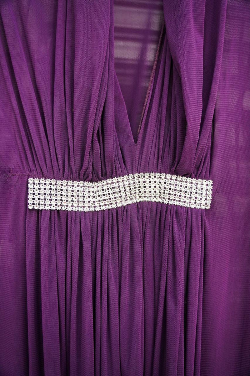 Vestido violeta Tang Ying